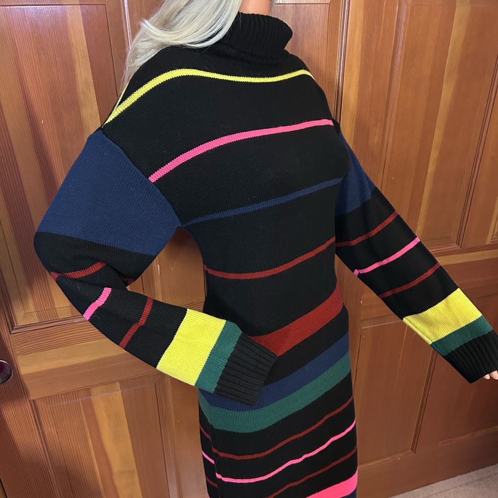 Striped Pattern Colorblock Sweater Dress. - Picture 15 of 16